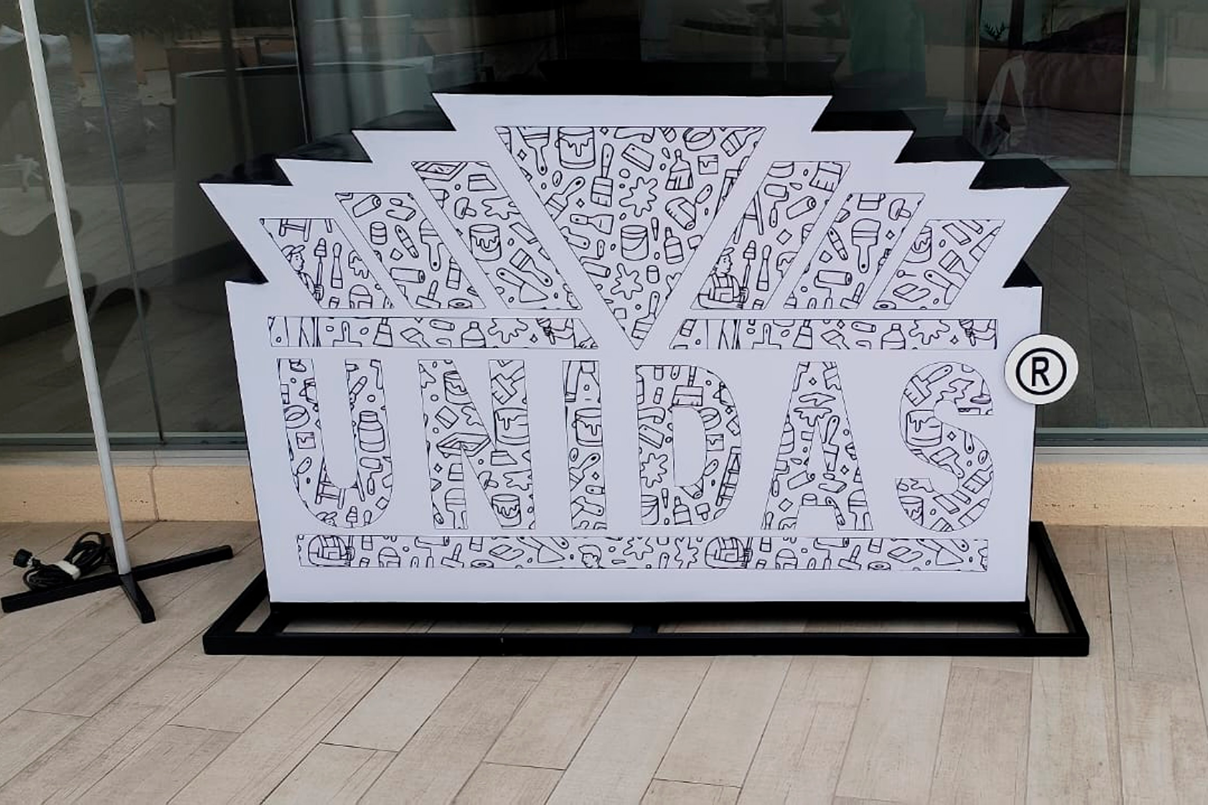 Impresión de Lonas, Viniles, Microperforado y Tela Canvas